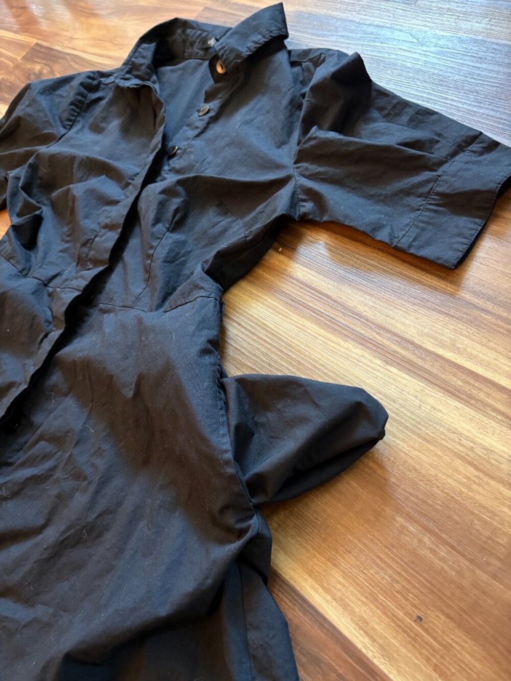 Black midi shirtdress with pockets - Picture 3 of 8